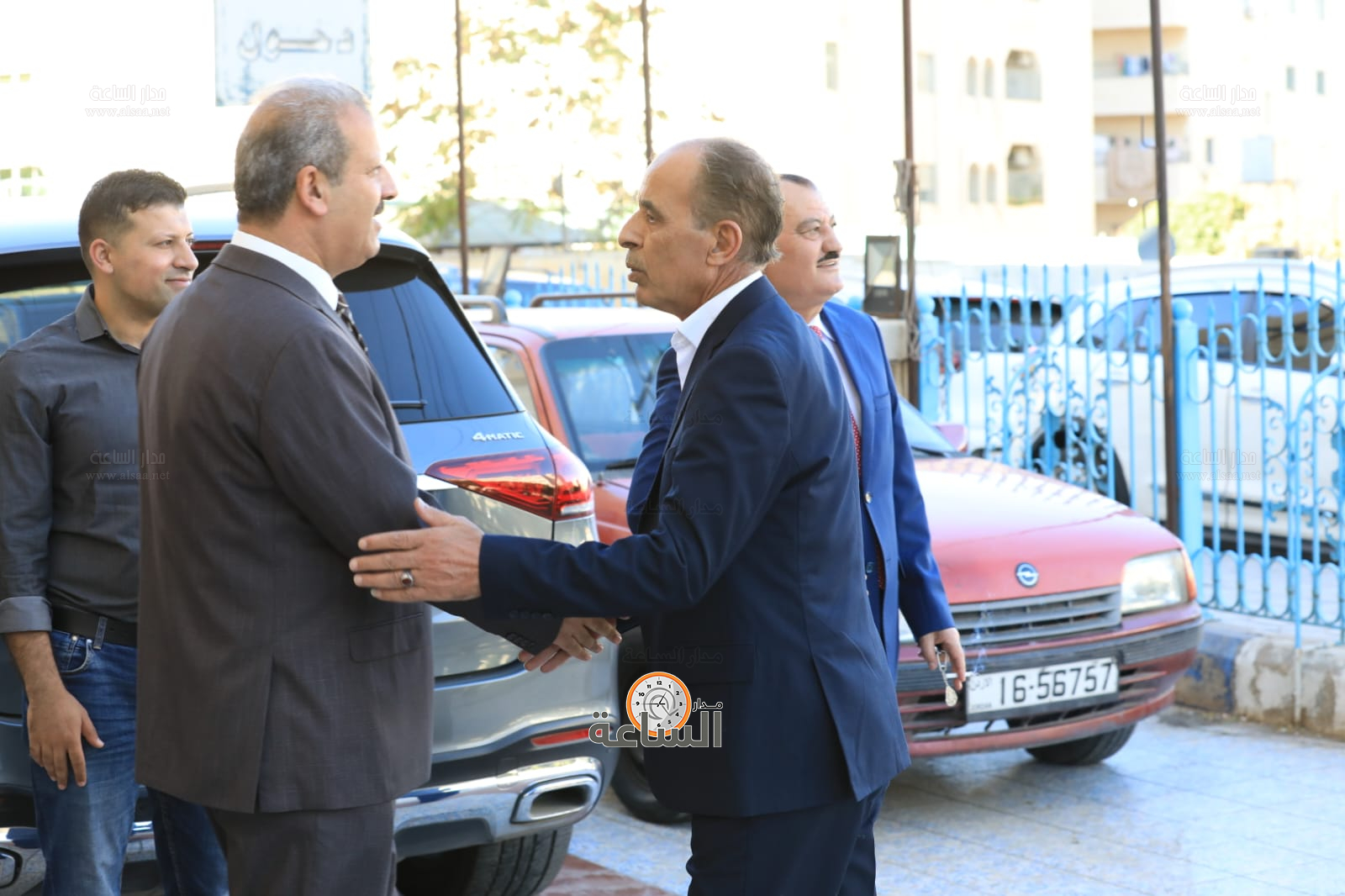 Madar Al-Saa Images 0.7297921173040381