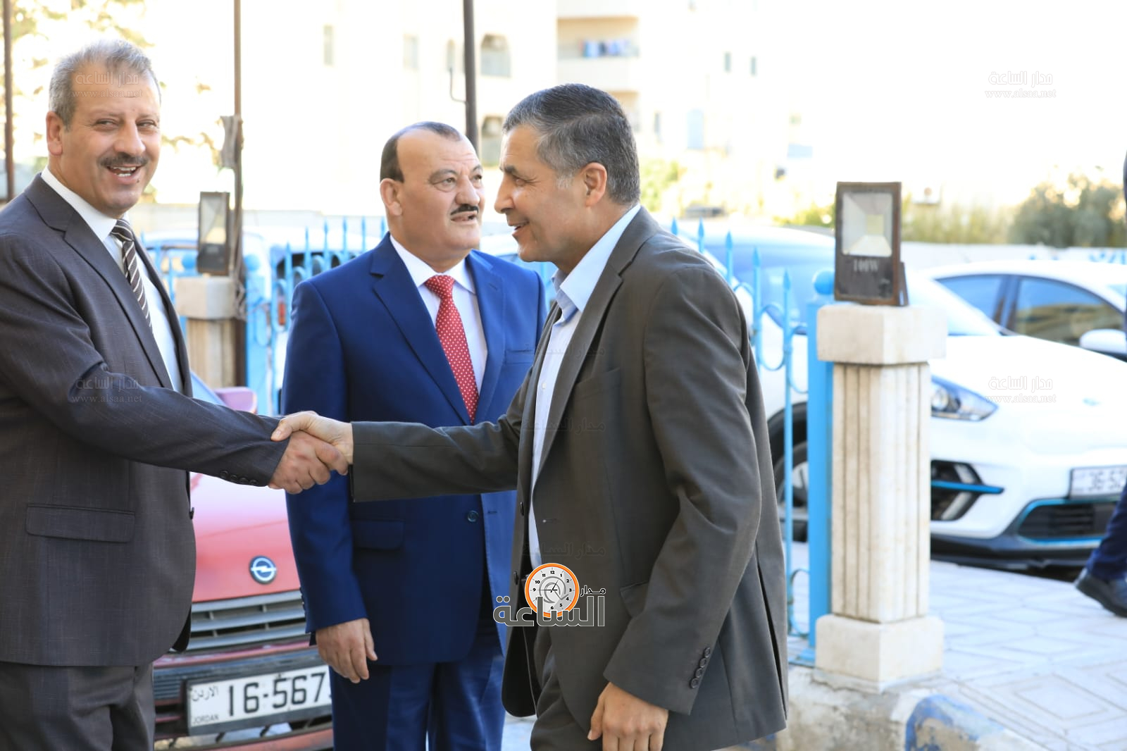 Madar Al-Saa Images 0.4808340537003214