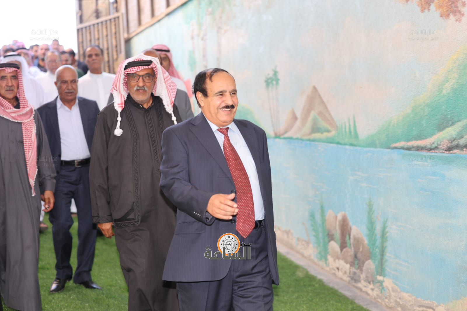 Madar Al-Saa Images 0.3774015729838175