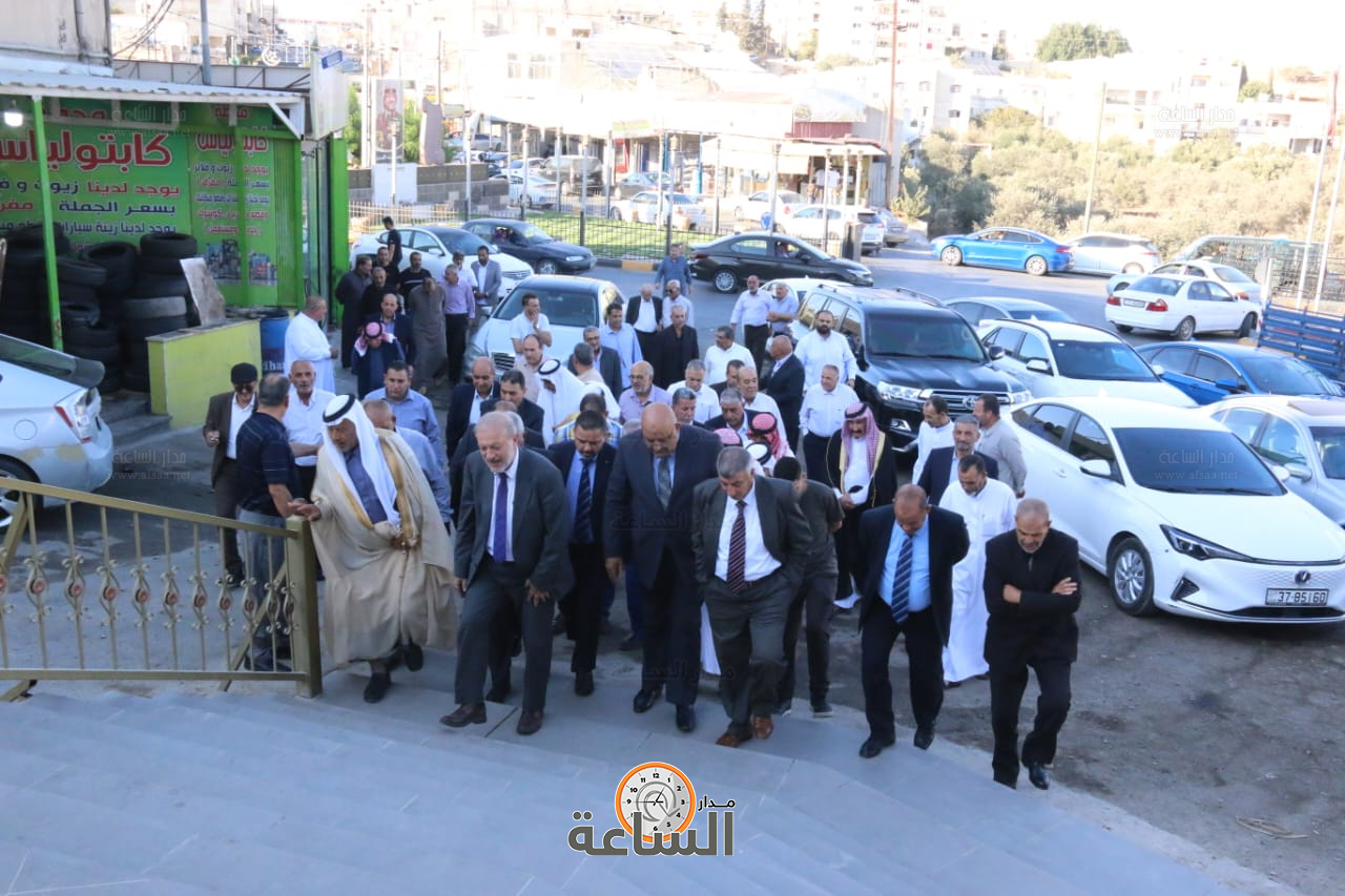 Madar Al-Saa Images 0.8357517070963422