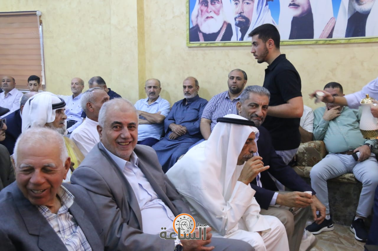 Madar Al-Saa Images 0.5617747589603721