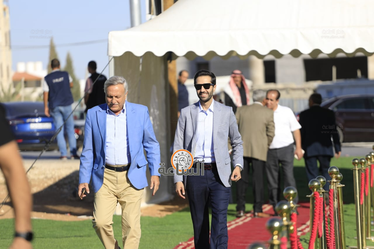 Madar Al-Saa Images 0.39488474223201353