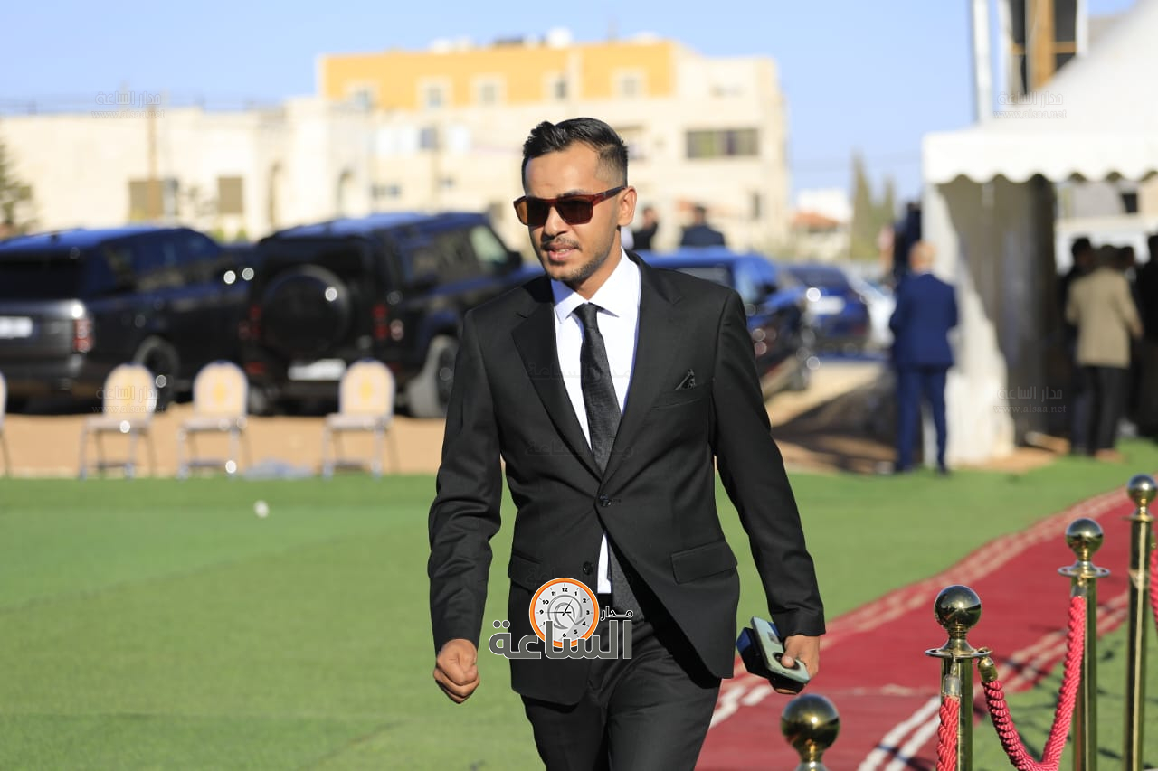 Madar Al-Saa Images 0.2633535435229628