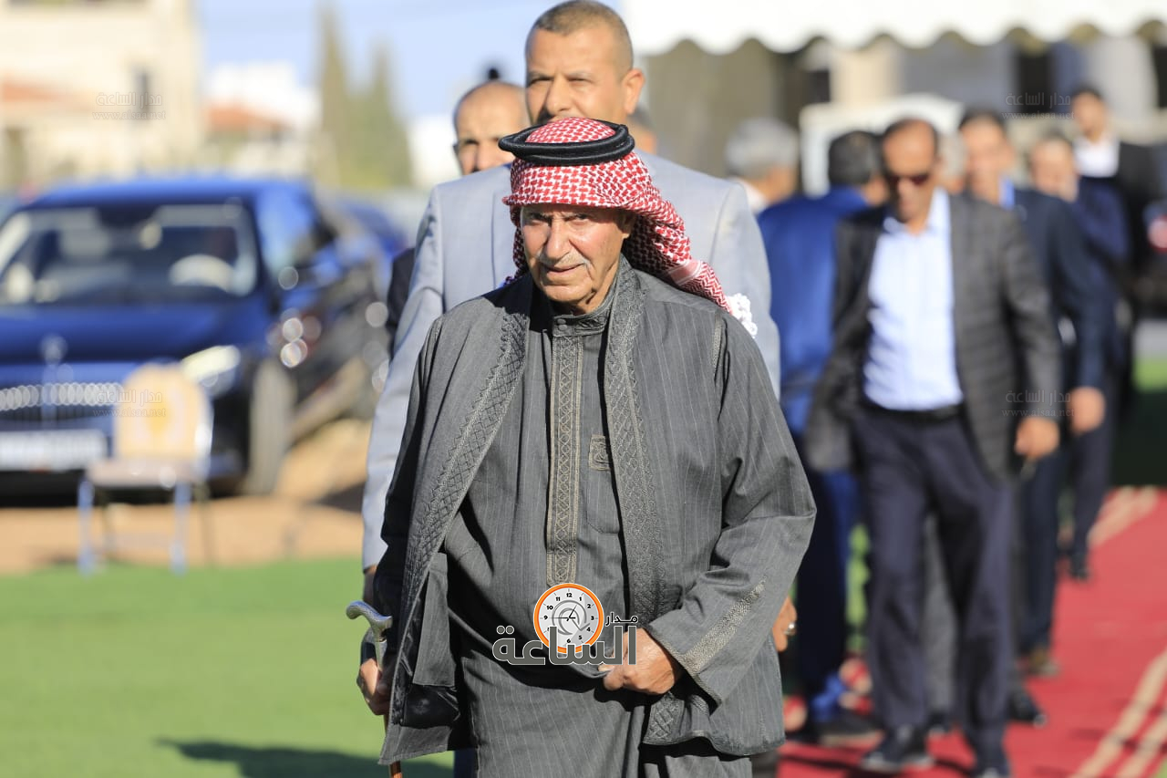 Madar Al-Saa Images 0.1942008381619338