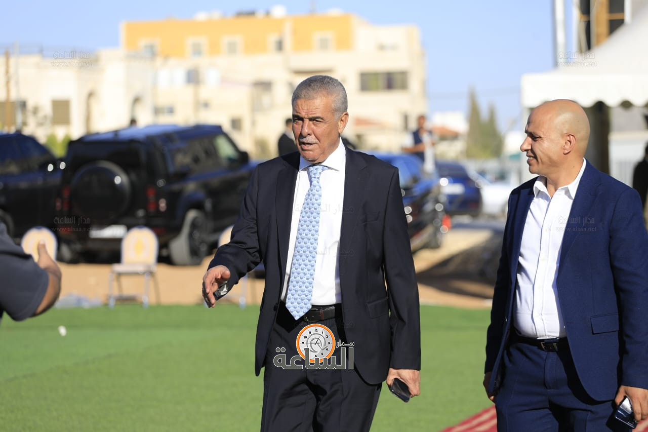 Madar Al-Saa Images 0.24355741358250882