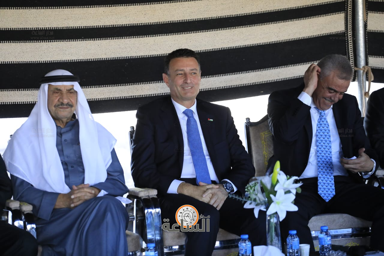 Madar Al-Saa Images 0.5107089231312817