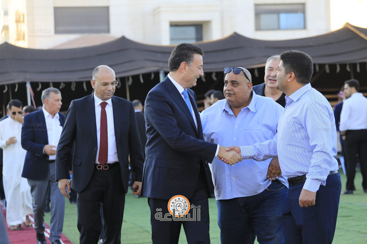 Madar Al-Saa Images 0.7699106968129447