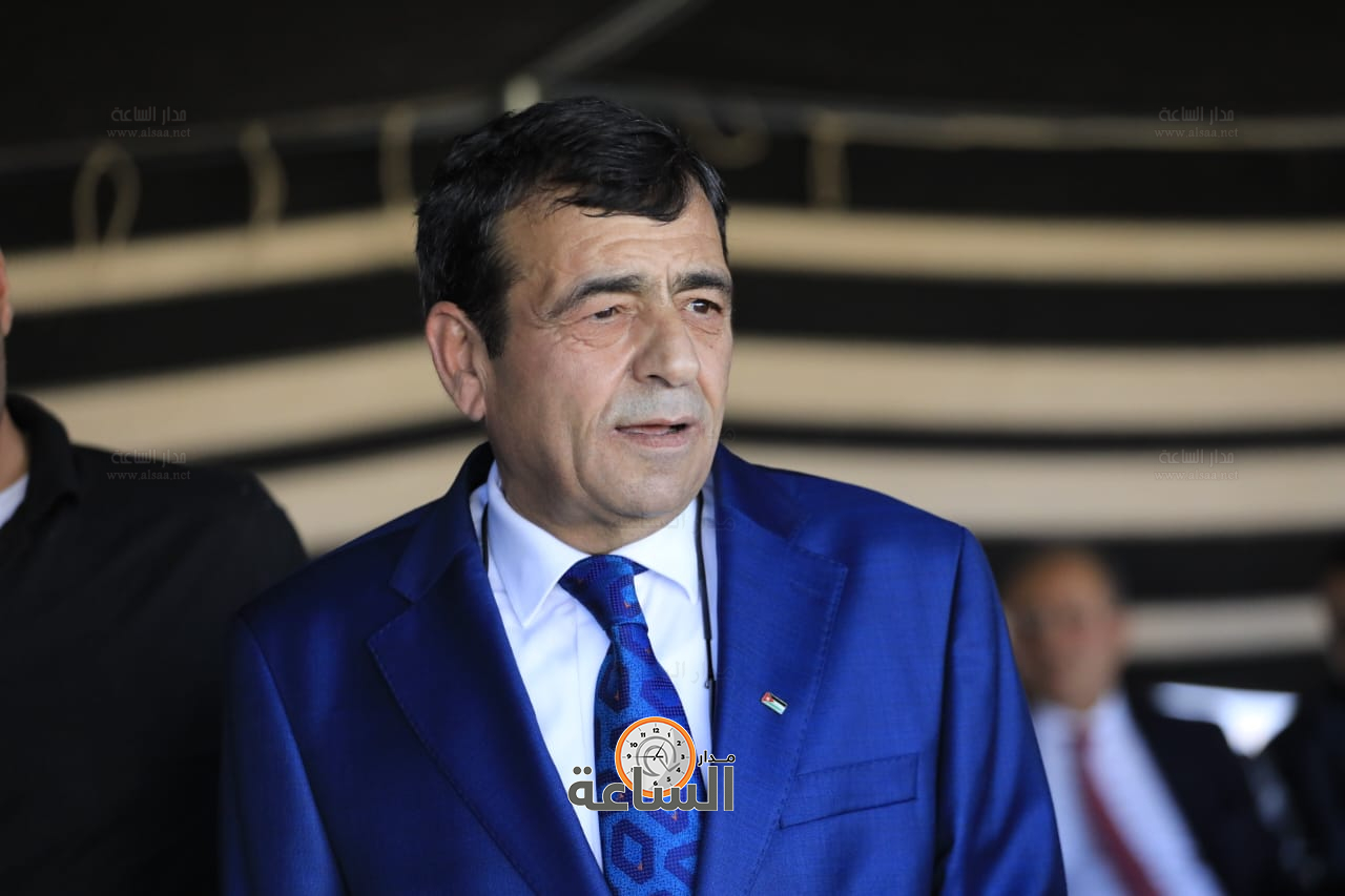 Madar Al-Saa Images 0.9245262381390782