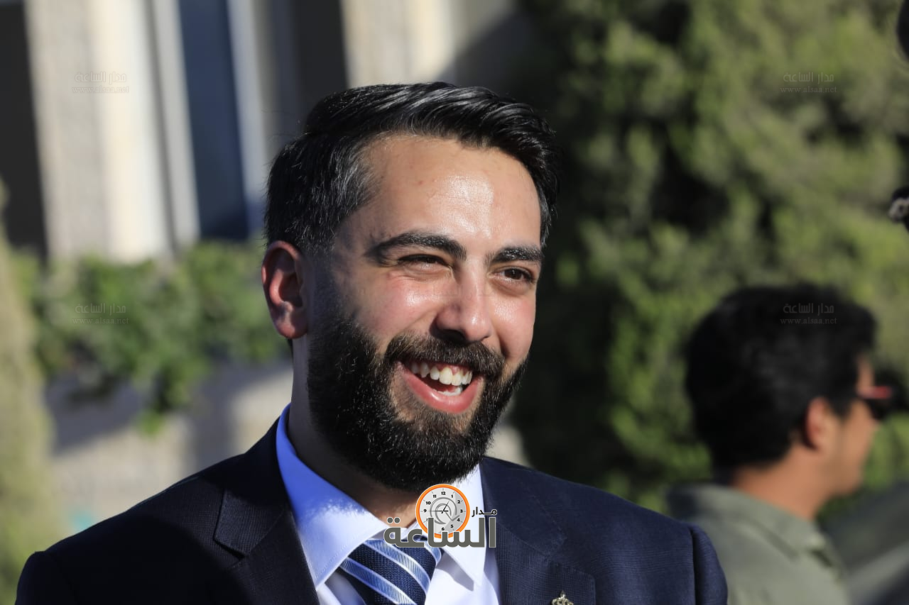 Madar Al-Saa Images 0.04841660344899523