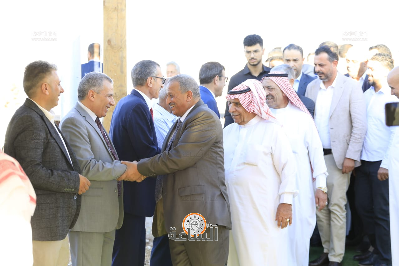 Madar Al-Saa Images 0.7226270476238987