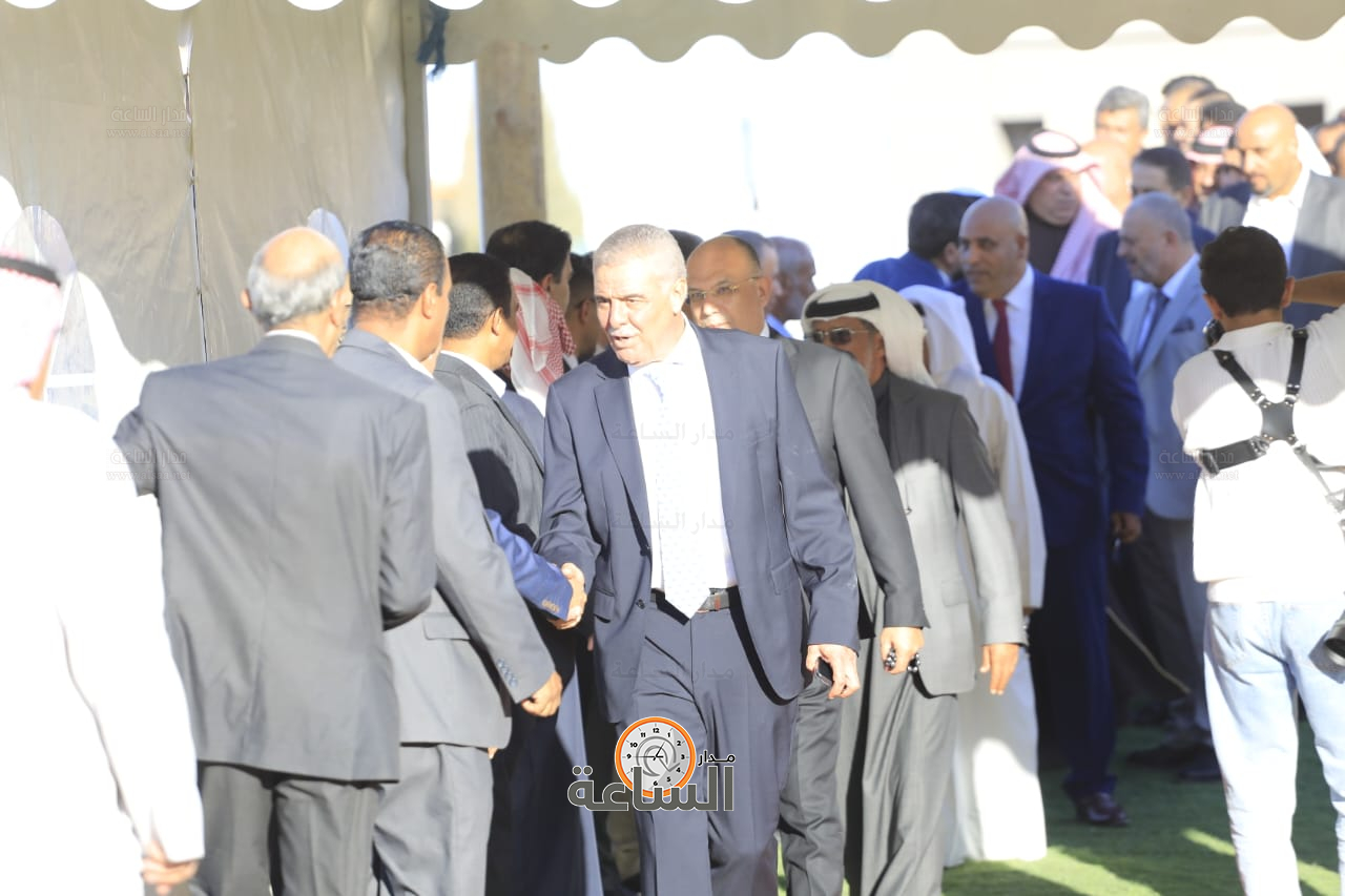 Madar Al-Saa Images 0.13752120624572473