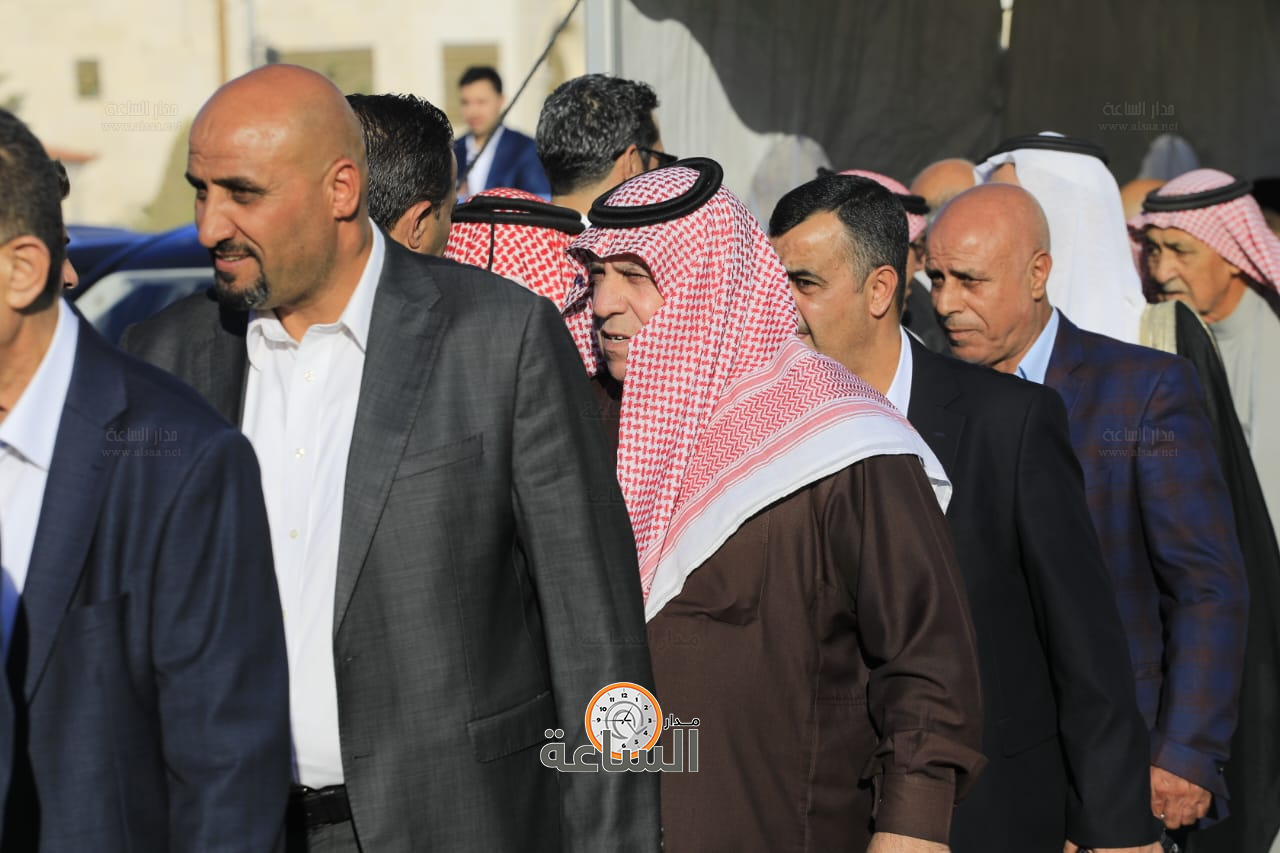 Madar Al-Saa Images 0.6688779156768847