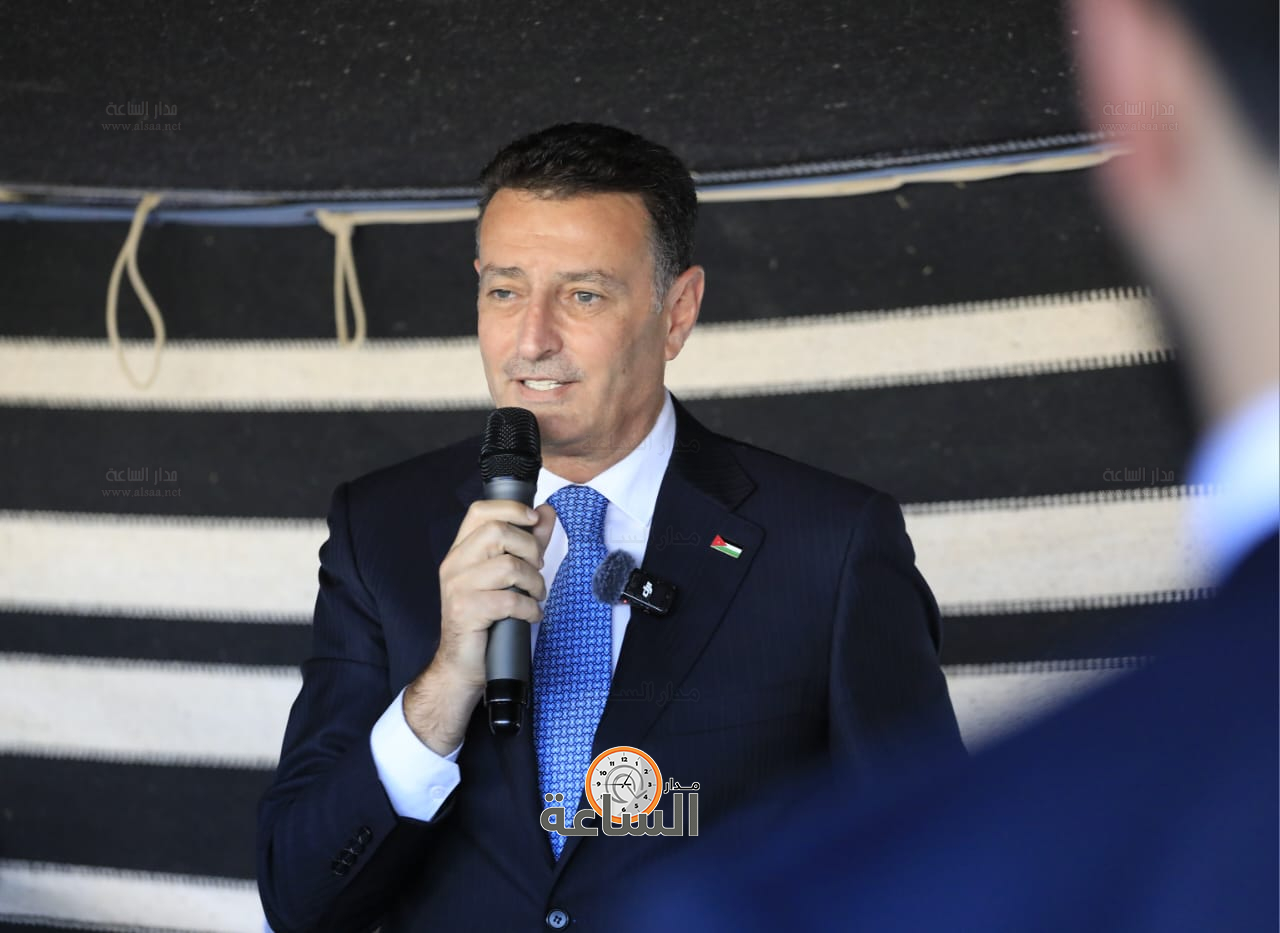 Madar Al-Saa Images 0.375921714704631