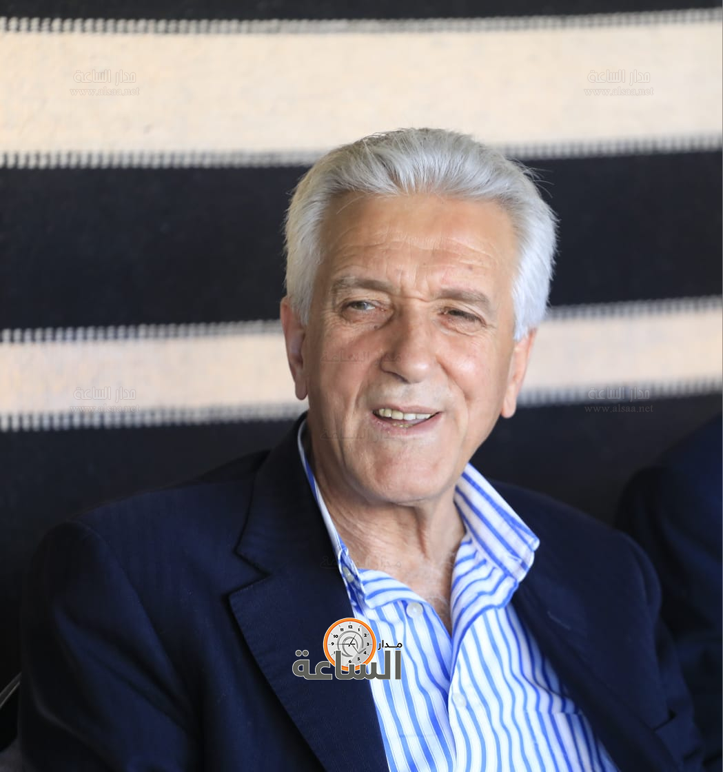 Madar Al-Saa Images 0.7732599048795067