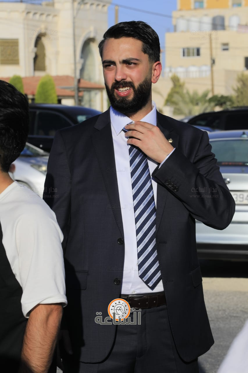 Madar Al-Saa Images 0.4093999546150401