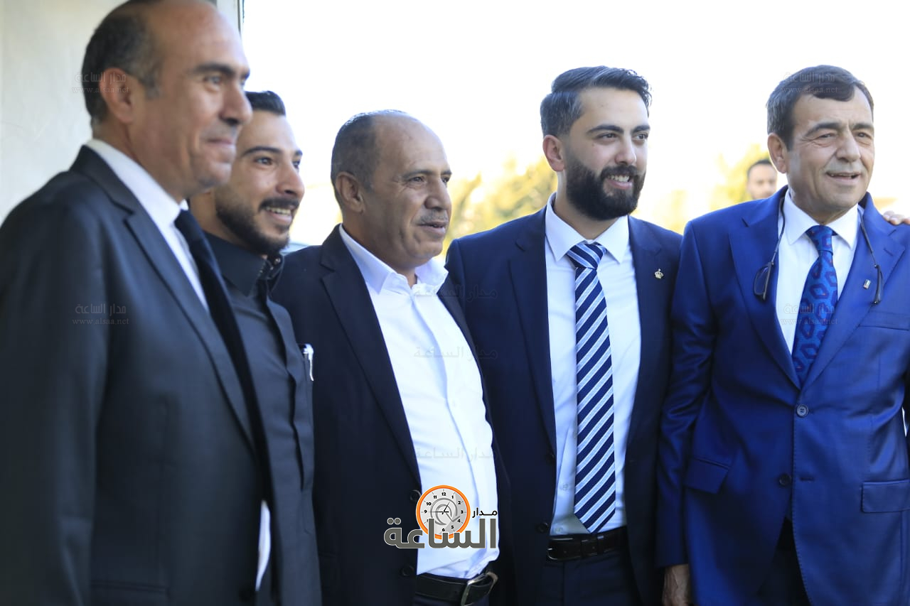 Madar Al-Saa Images 0.9145192670094816