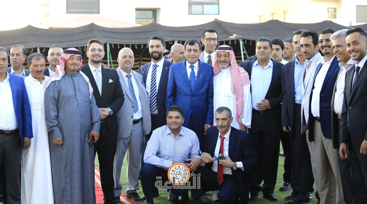 Madar Al-Saa Images 0.7429573506945365