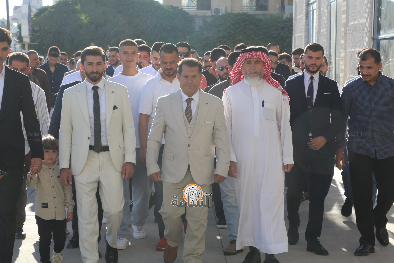 Madar Al-Saa Images 0.04368110874240683