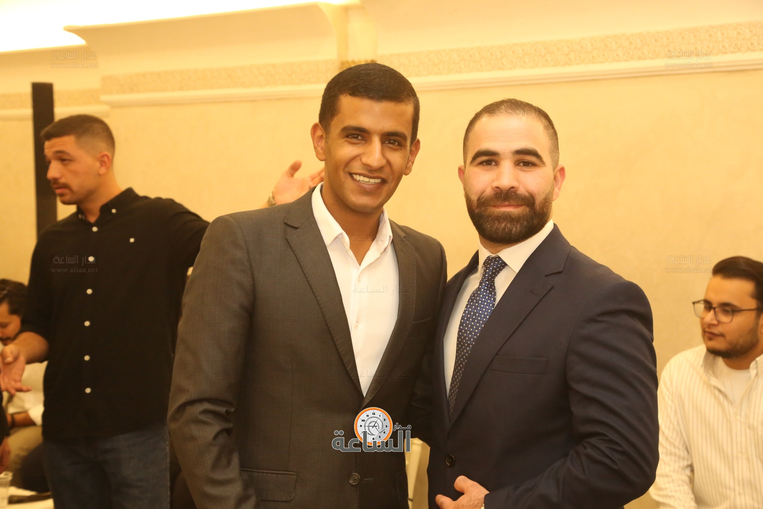 Madar Al-Saa Images 0.6660785355826995