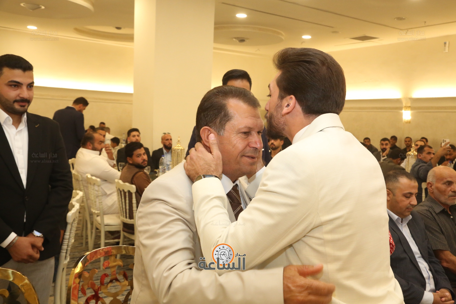 Madar Al-Saa Images 0.4424015818326714