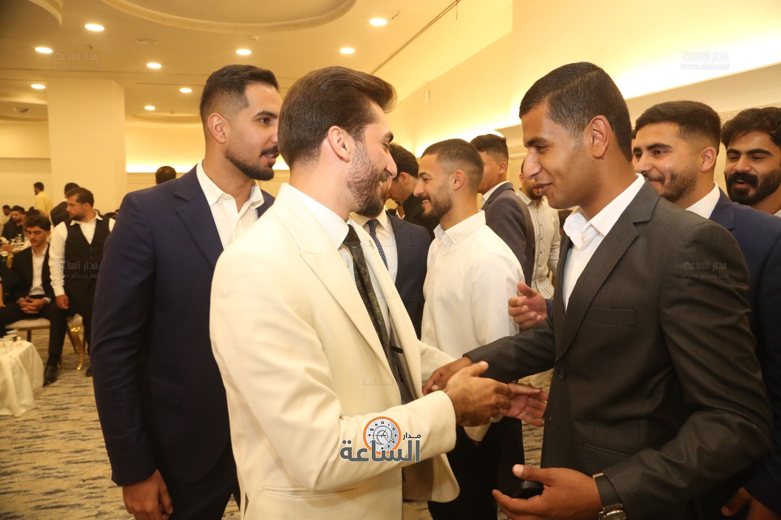 Madar Al-Saa Images 0.1917011000906229