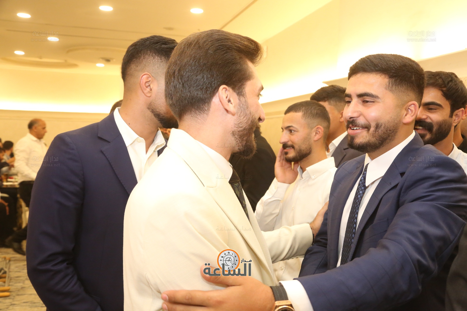 Madar Al-Saa Images 0.4427896699301228