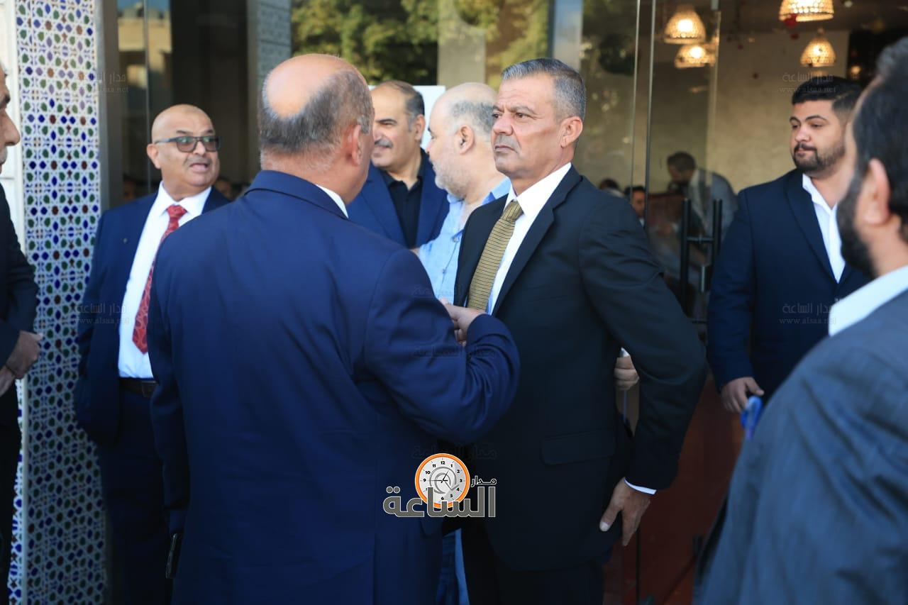 Madar Al-Saa Images 0.4526595290299028