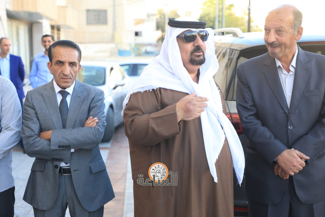 Madar Al-Saa Images 0.9935536069919335