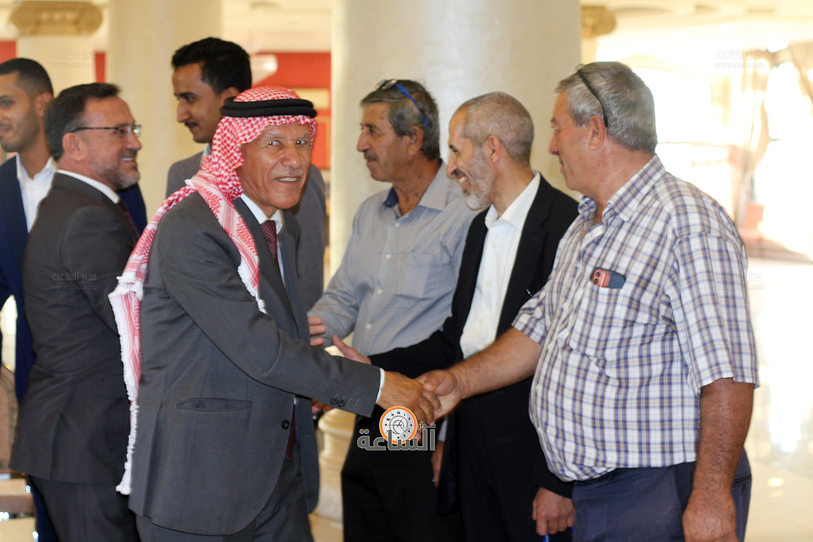 Madar Al-Saa Images 0.970359754159869