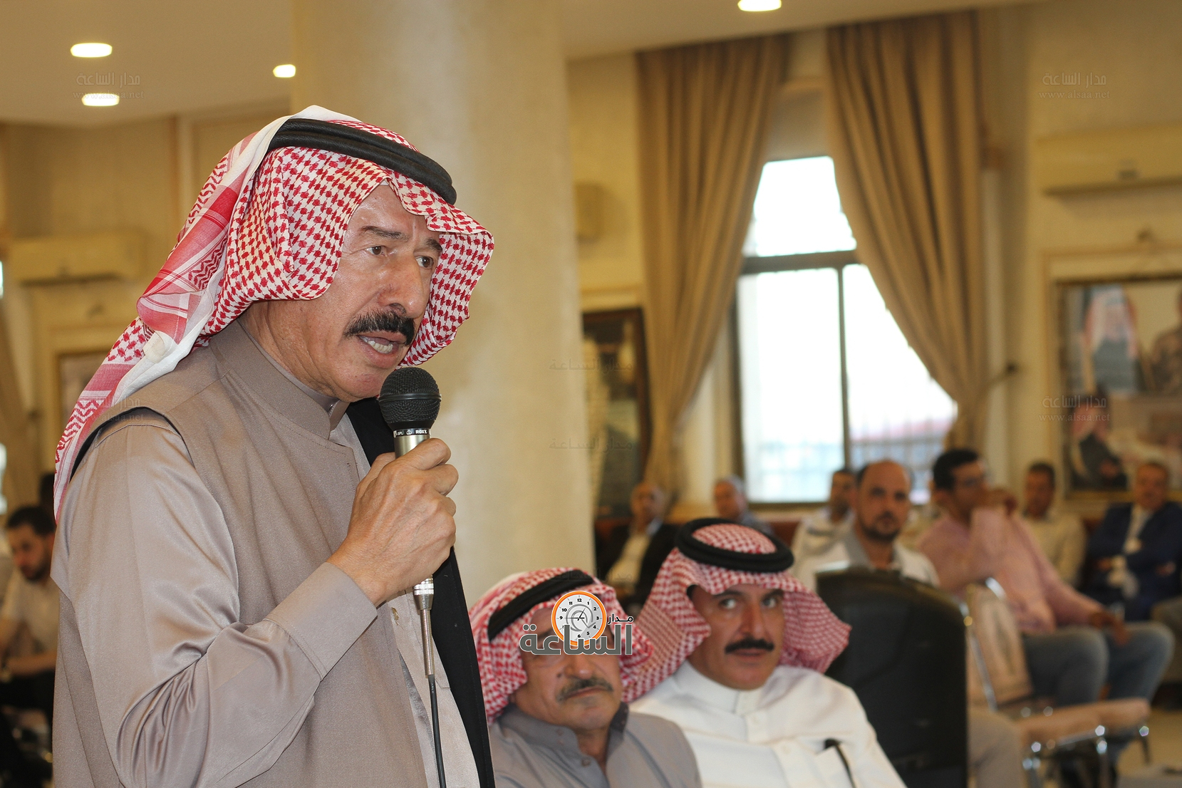 Madar Al-Saa Images 0.5489293374338529