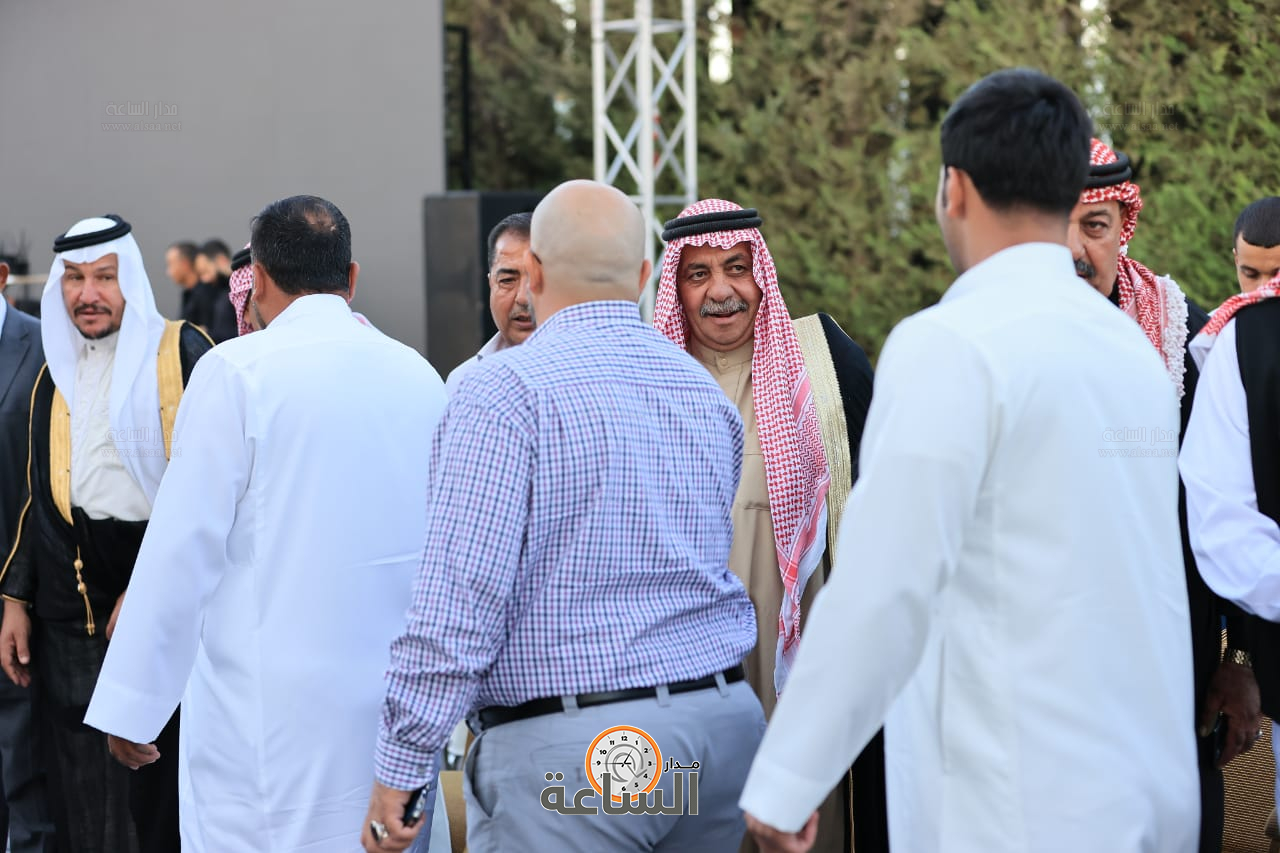 Madar Al-Saa Images 0.489077628275554