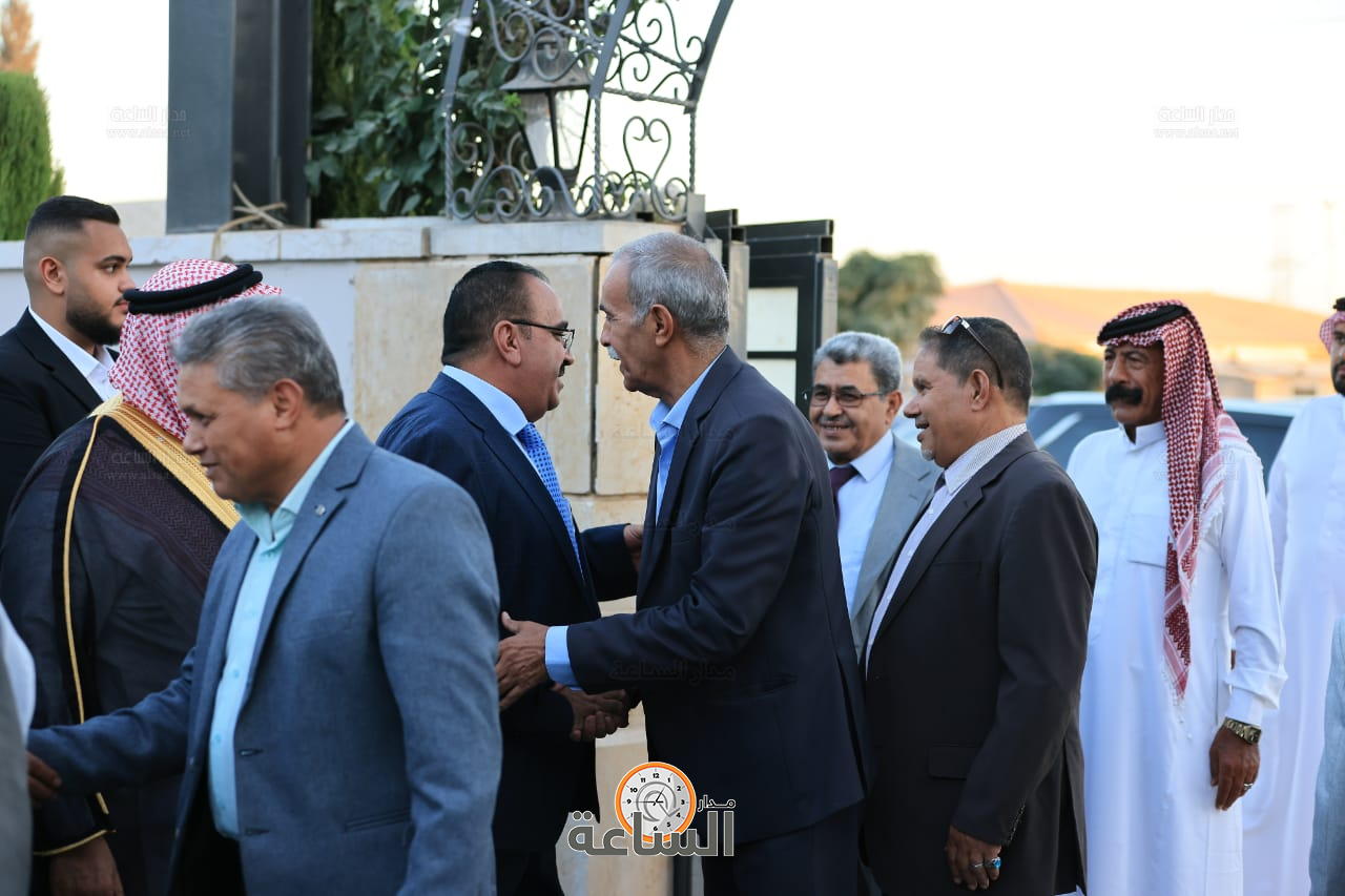 Madar Al-Saa Images 0.9978749293577941