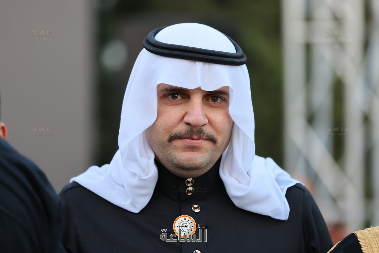 Madar Al-Saa Images 0.38885454968104227