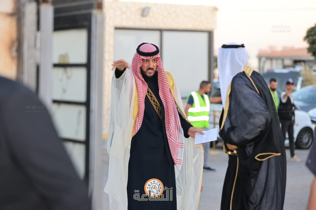 Madar Al-Saa Images 0.252451683959645