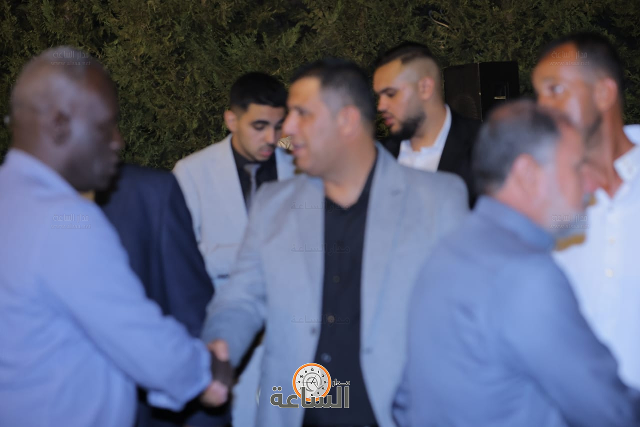 Madar Al-Saa Images 0.7702426908050842