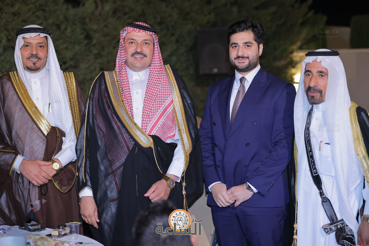 Madar Al-Saa Images 0.3501628357697404