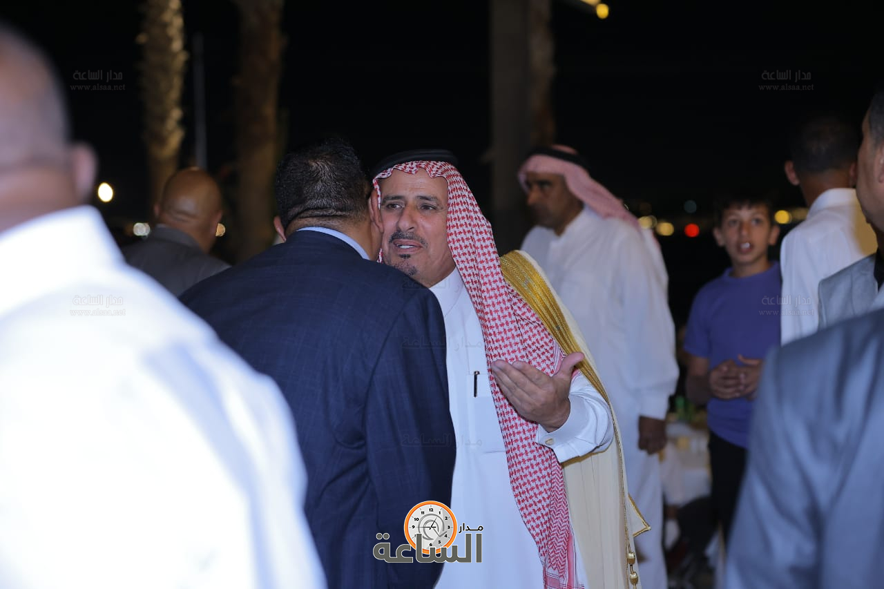 Madar Al-Saa Images 0.014894198677246062