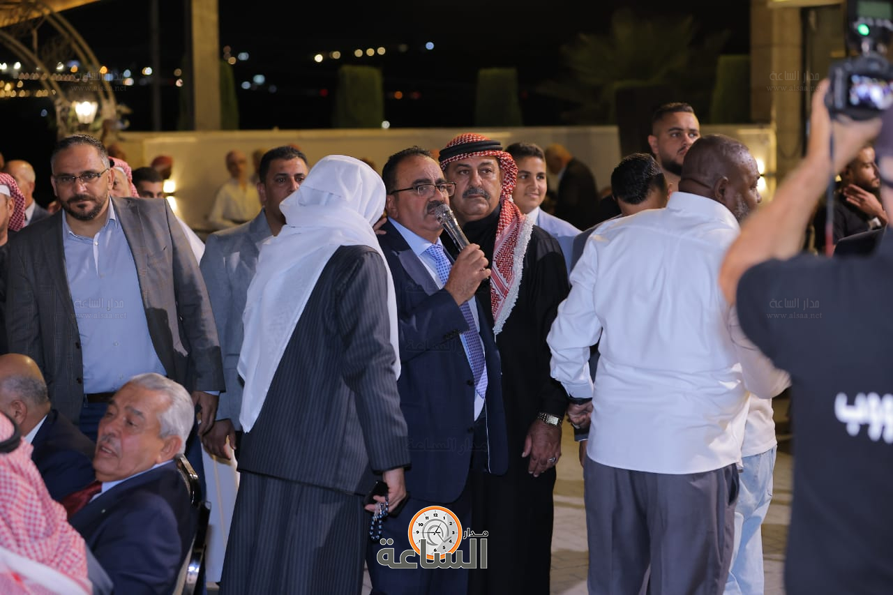 Madar Al-Saa Images 0.7776227862864671