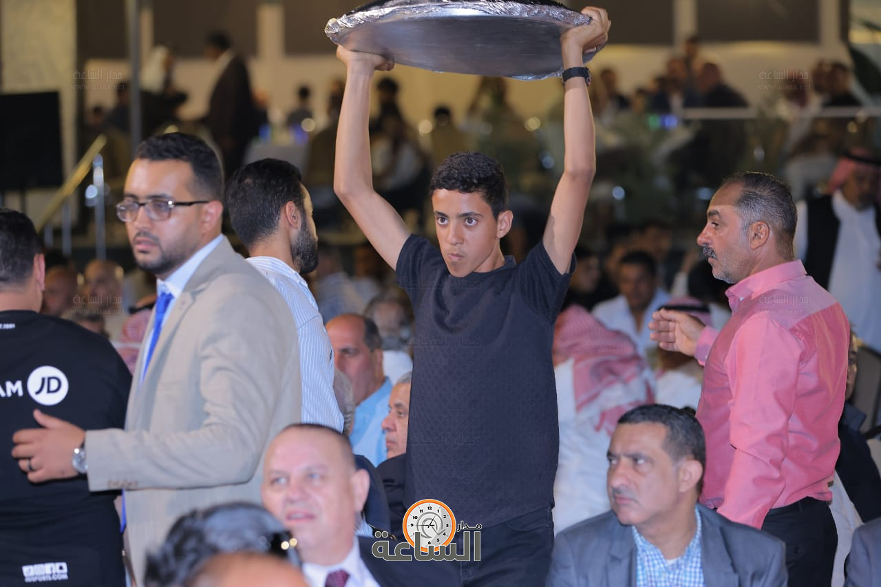 Madar Al-Saa Images 0.7671583545539751