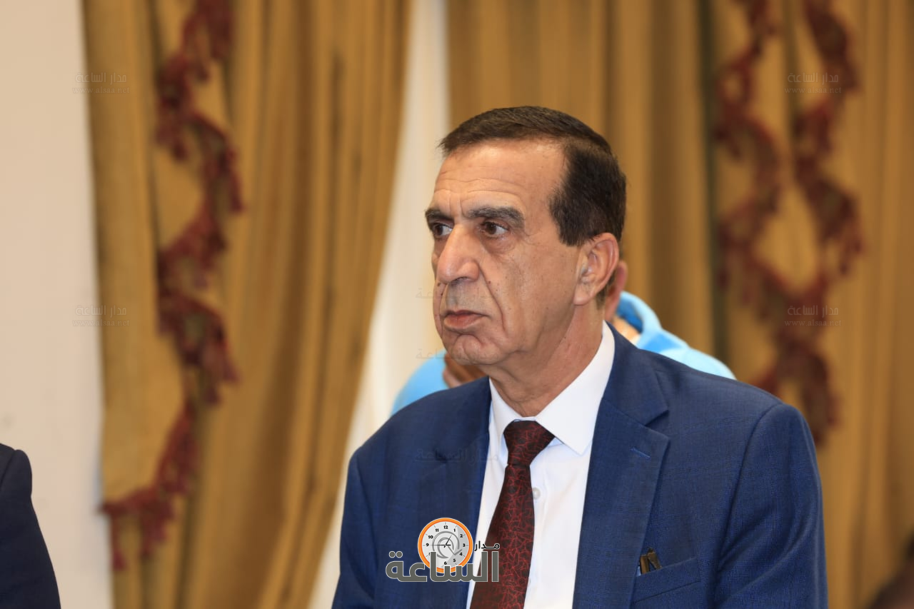 Madar Al-Saa Images 0.48234700033031896