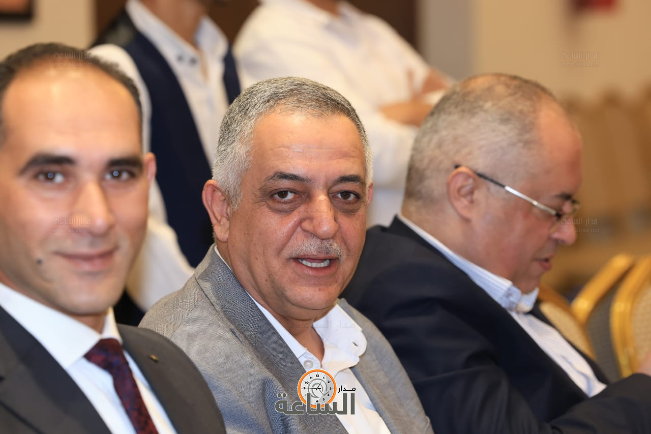 Madar Al-Saa Images 0.7914161314208171