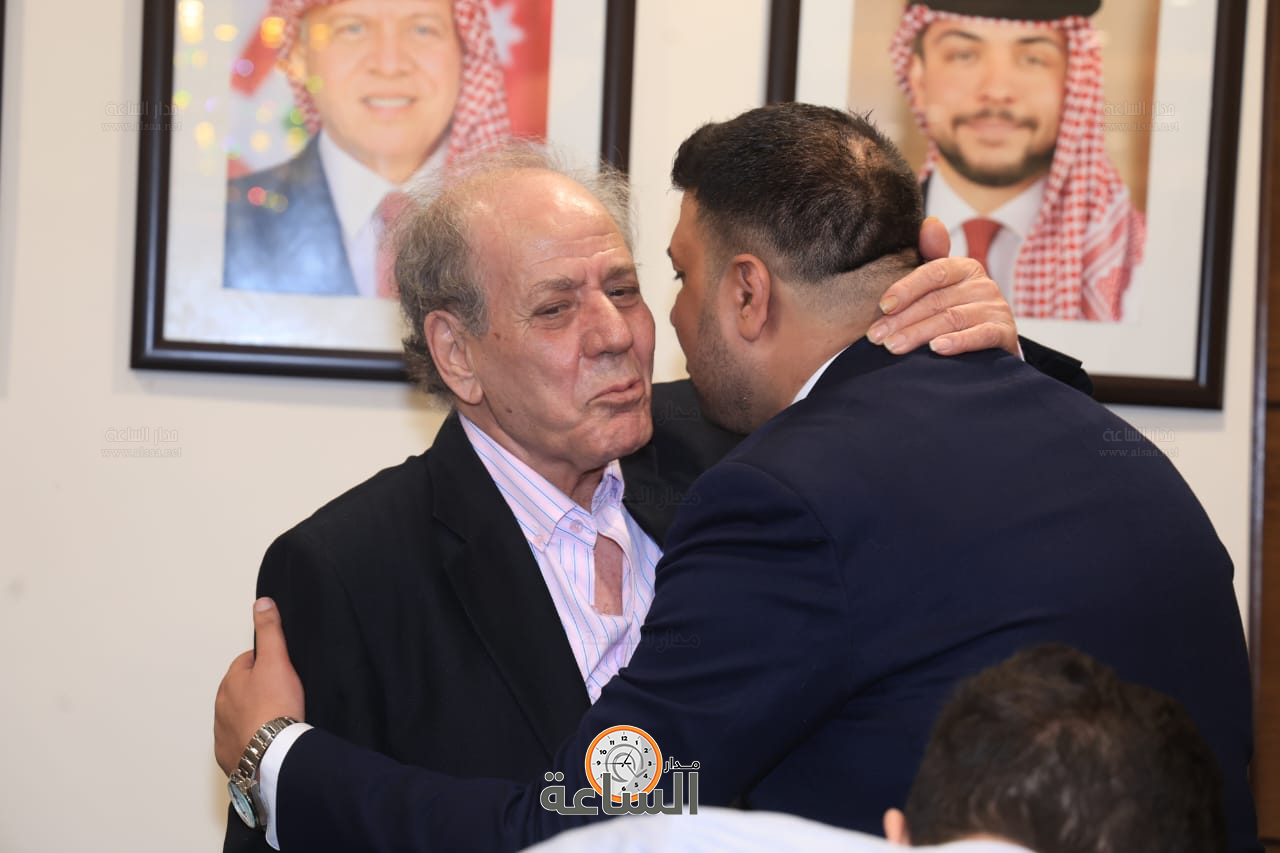 Madar Al-Saa Images 0.6736216822040143