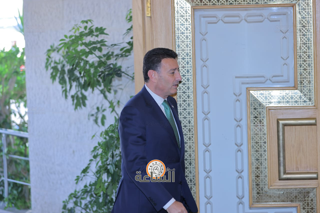 Madar Al-Saa Images 0.31135913216286615