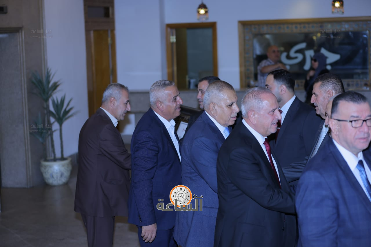 Madar Al-Saa Images 0.3784343055363961