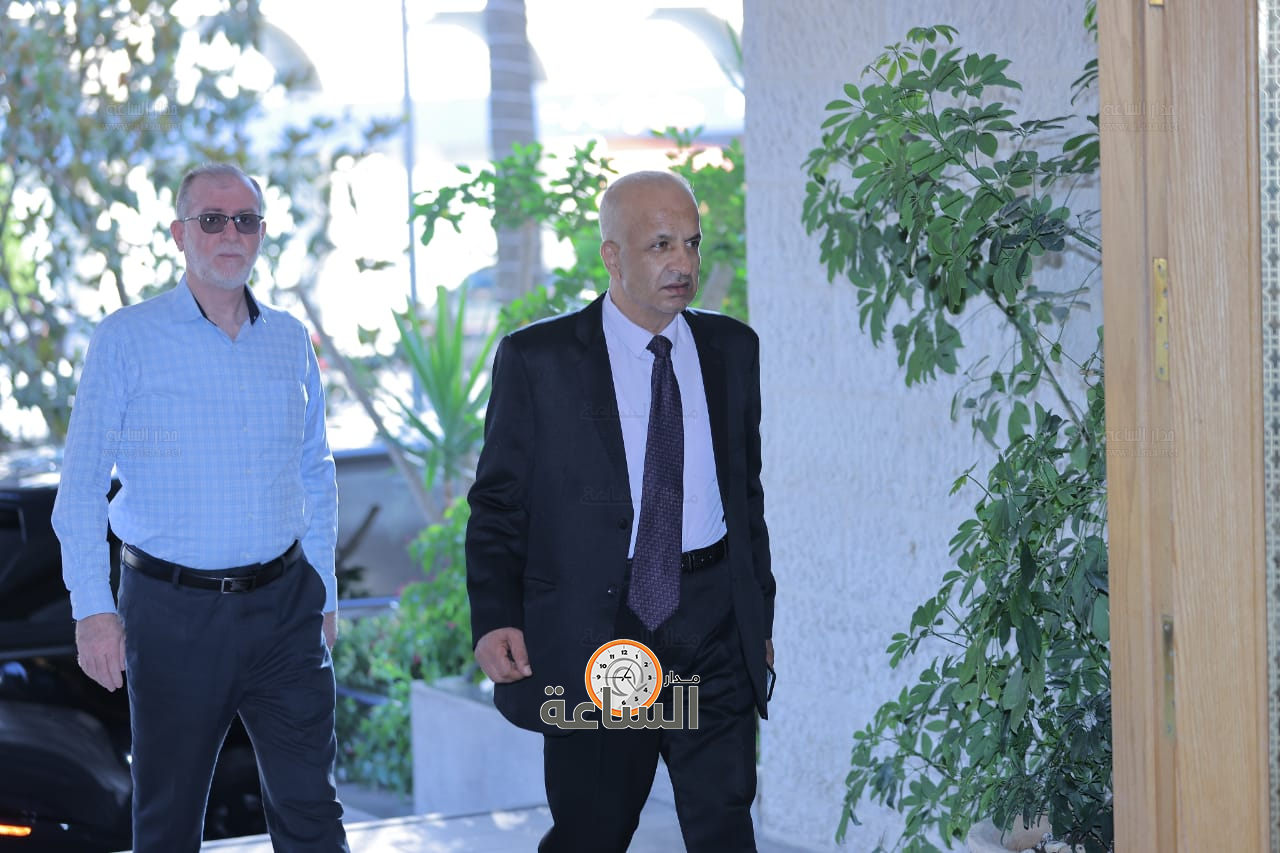 Madar Al-Saa Images 0.26412928521990187