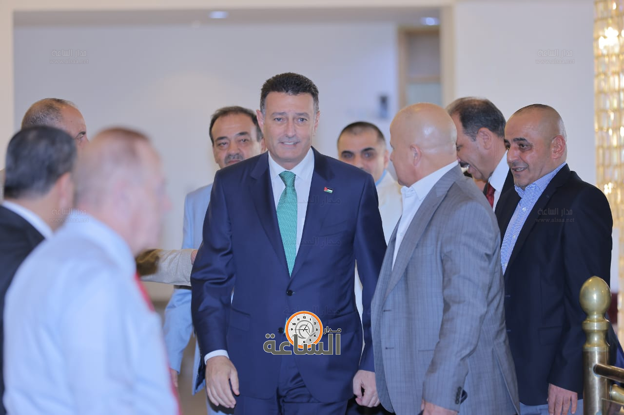 Madar Al-Saa Images 0.725210898700222