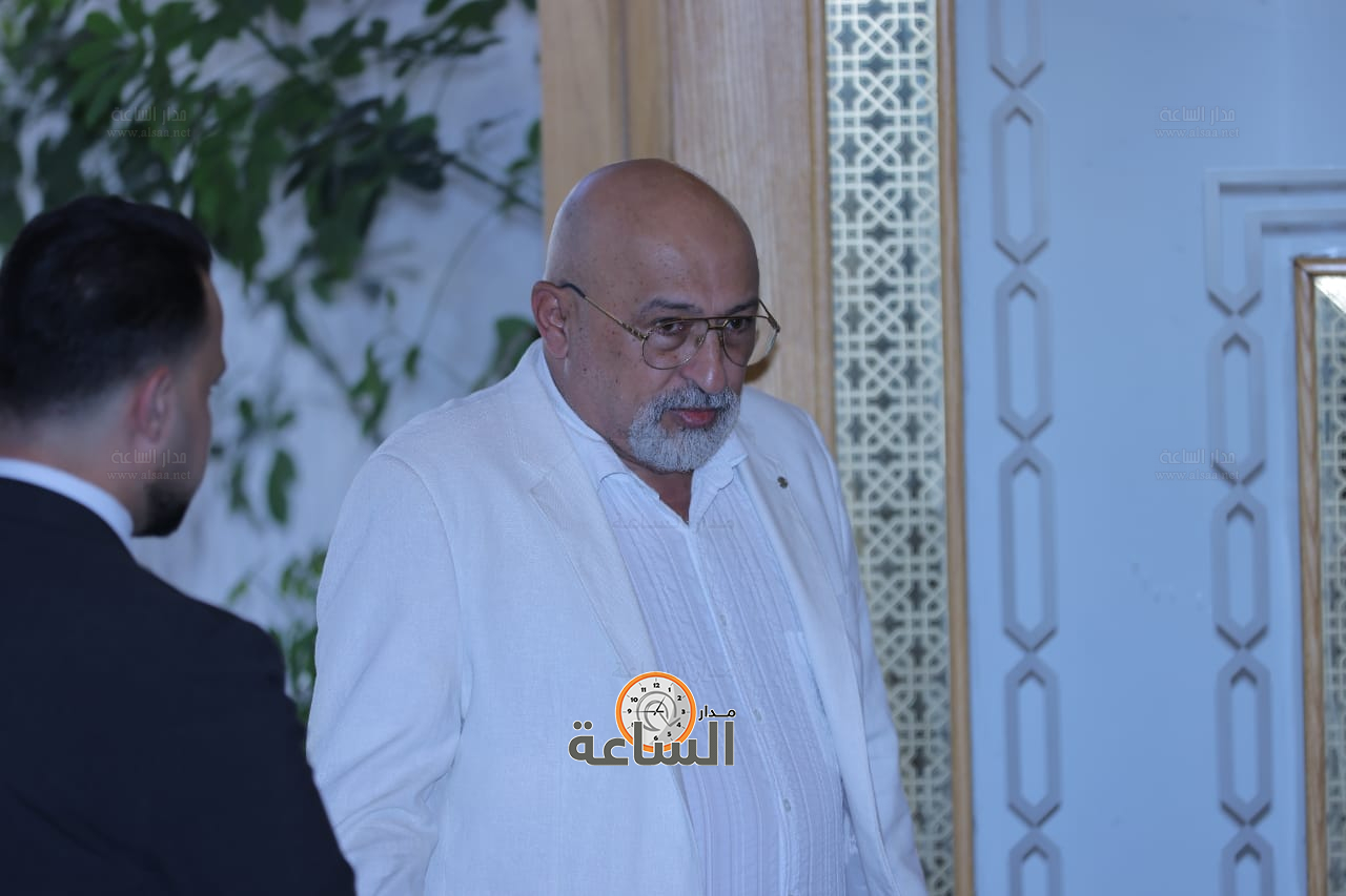 Madar Al-Saa Images 0.5889120543857371