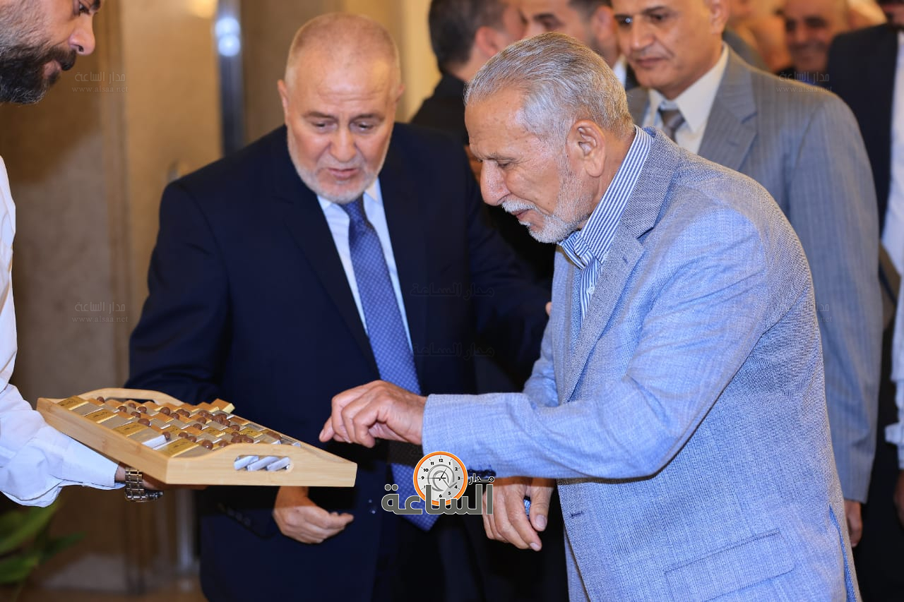 Madar Al-Saa Images 0.9700115544501643