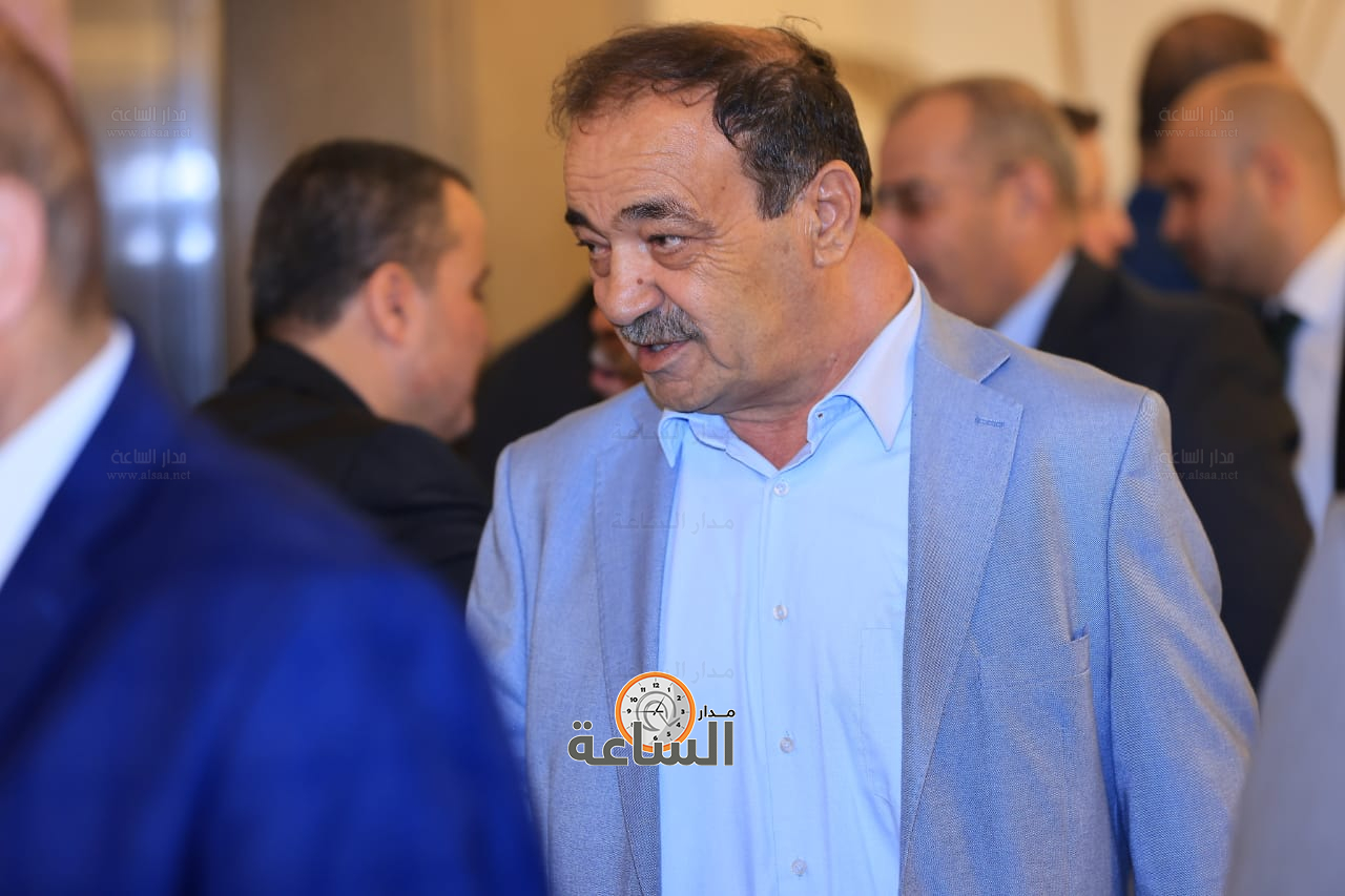 Madar Al-Saa Images 0.45526304357133884