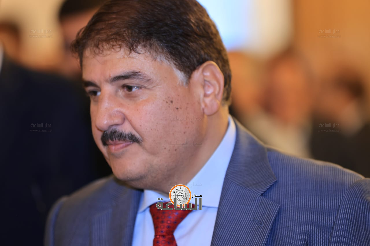 Madar Al-Saa Images 0.17187541292619135